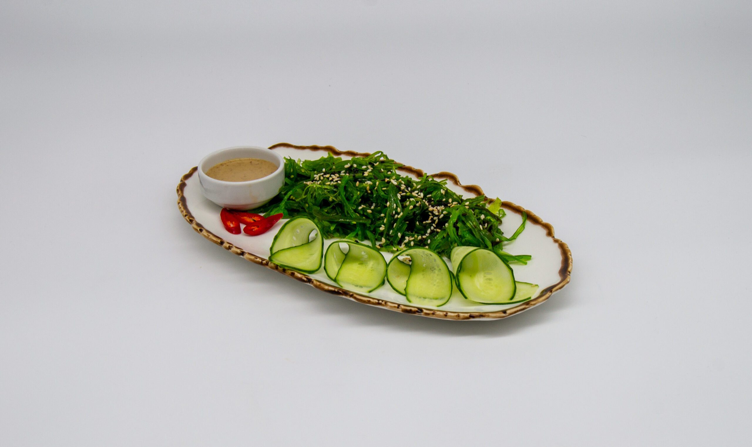 restofood.od.ua Салат Чука з горіховим соусом
